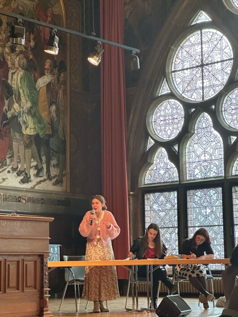 Hannah Arendt Debattierclub Marburg WDM25 Finale
