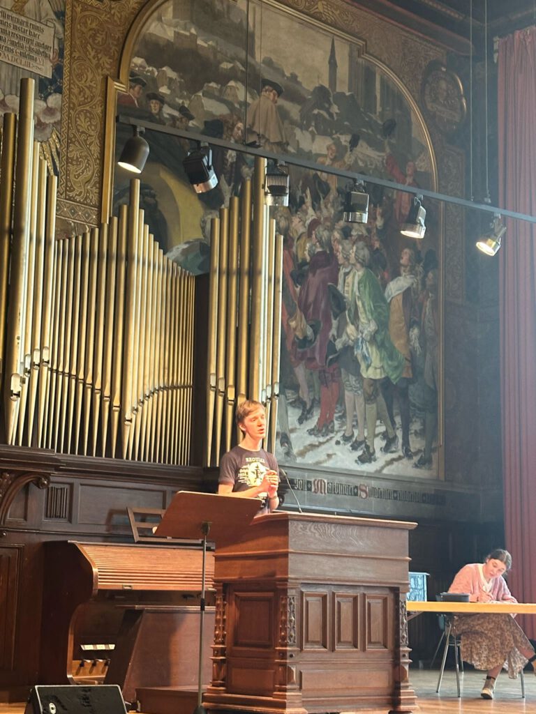Hannah Arendt Debattierclub Marburg WDM25 Finale