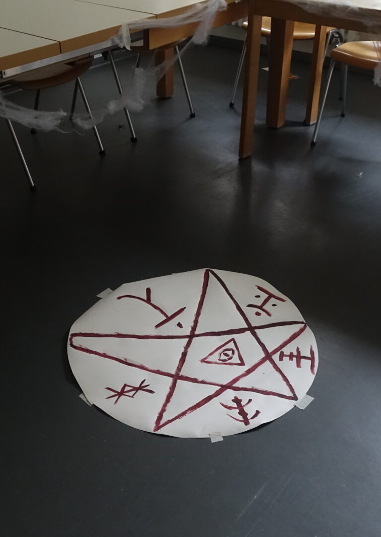 Hannah Arendt Debattierclub Marburg cda25 deko2