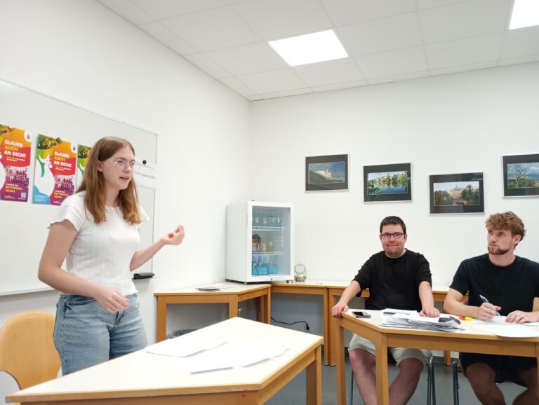 Hannah-Arendt-Debatten-2026 Vorrunde1 Debattierclub Marburg